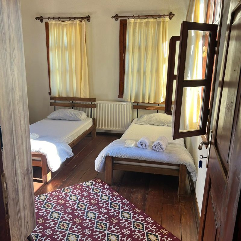 WhatsApp Image 2025-09-05 at 11.00.11 (4)