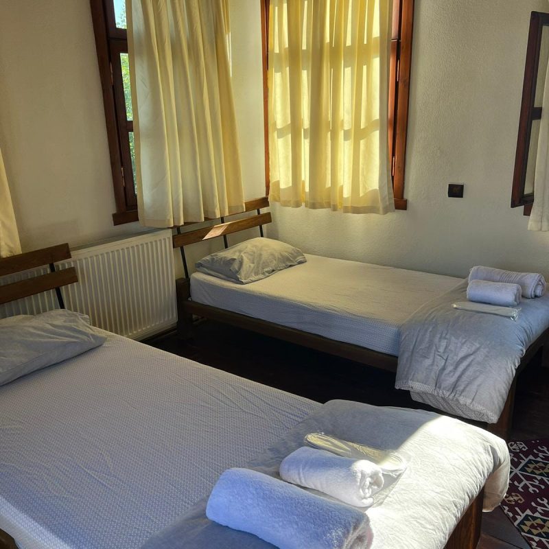 WhatsApp Image 2025-09-05 at 11.00.11 (5)